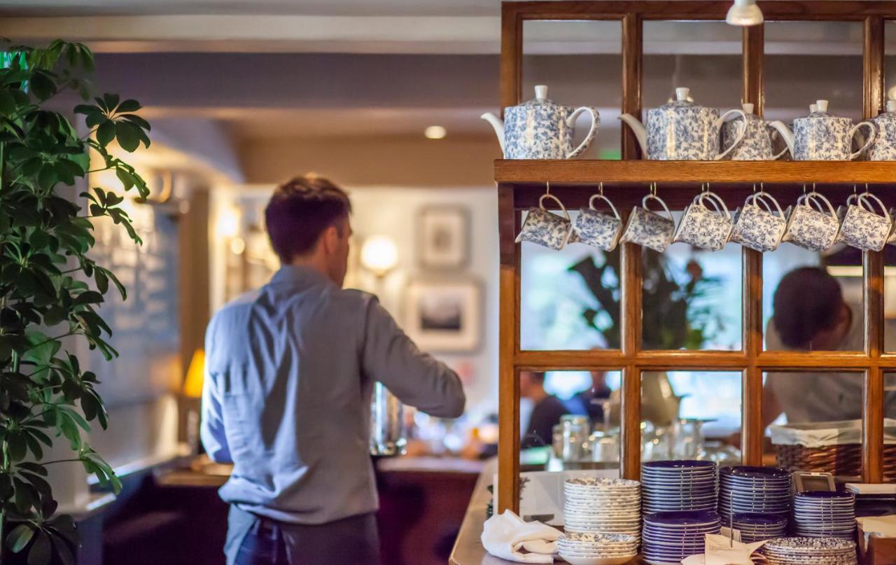 The Bell - Brunning And Price Hotel Alderminster Екстериор снимка